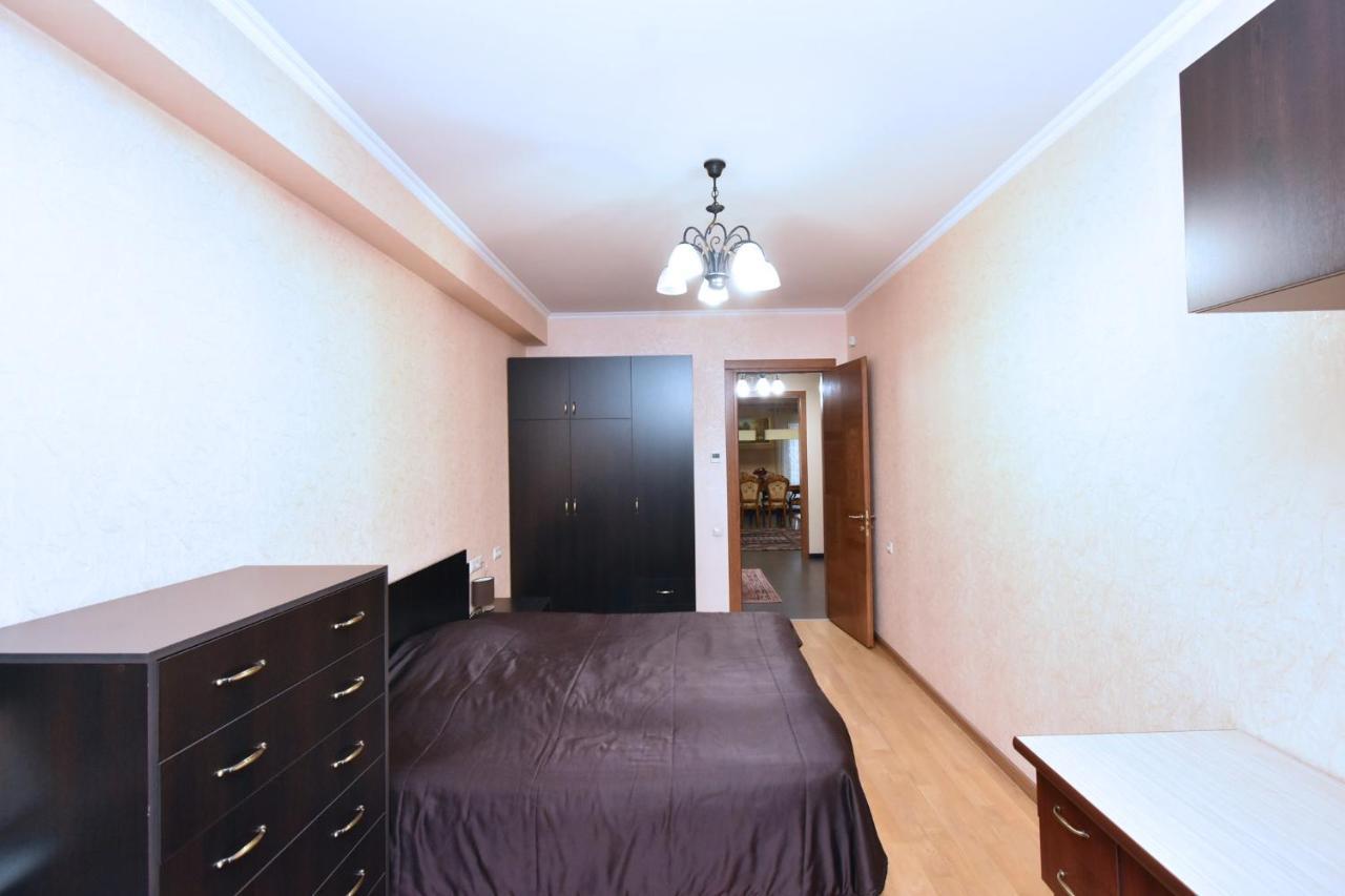 Dos Guest House エレバン エクステリア 写真